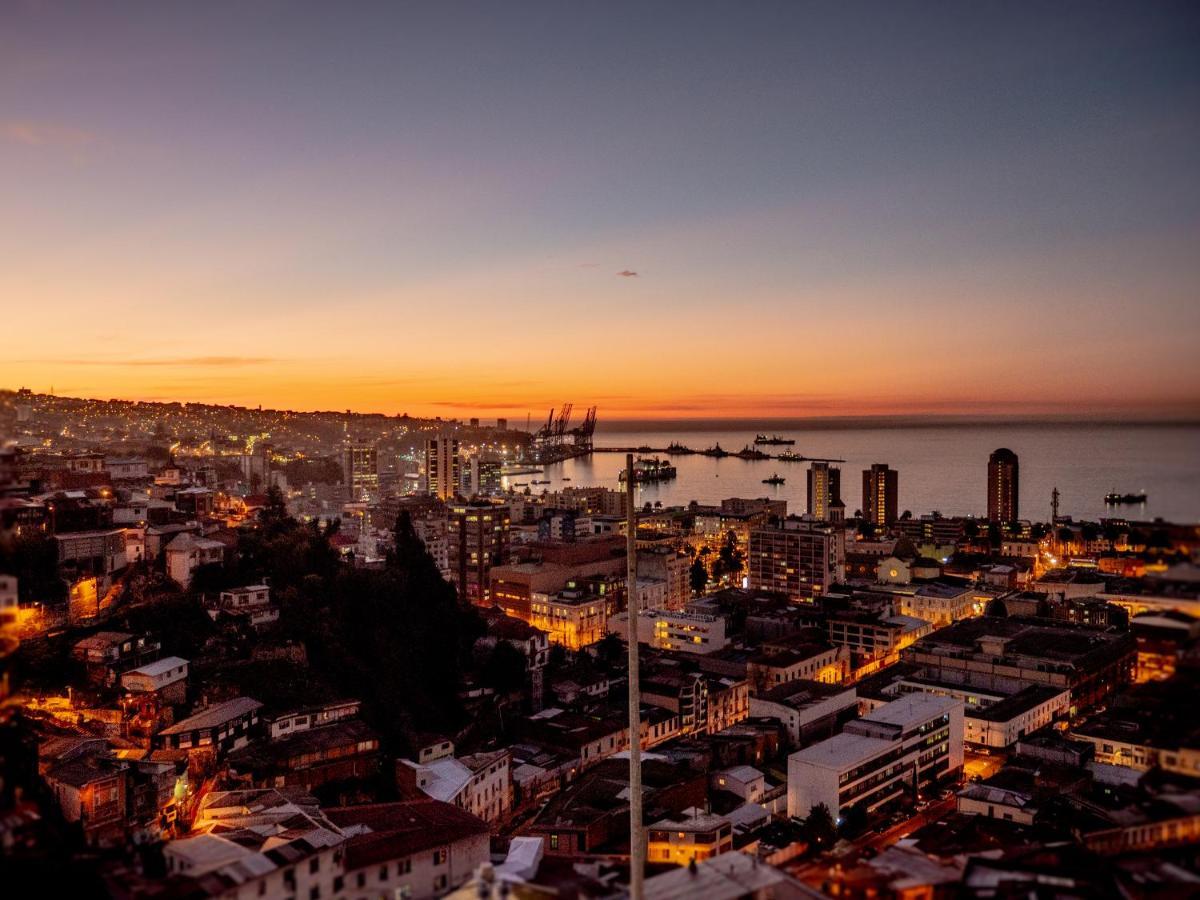 Hotel Winebox Вальпараисо Экстерьер фото